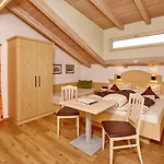 Casa de hóspedes Gaestehaus Renate Längenfeld