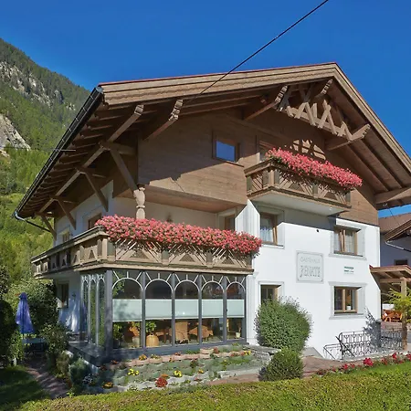 Gaestehaus Renate 2*